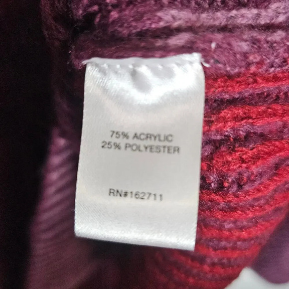 Love Ellie NWOT Women's Sweater XL Two-Toned Purple Red Crewneck Winter - Picture 6 of 9